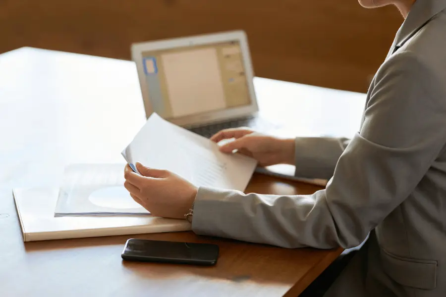 Can I Create a QR Code That Links to a PDF File?