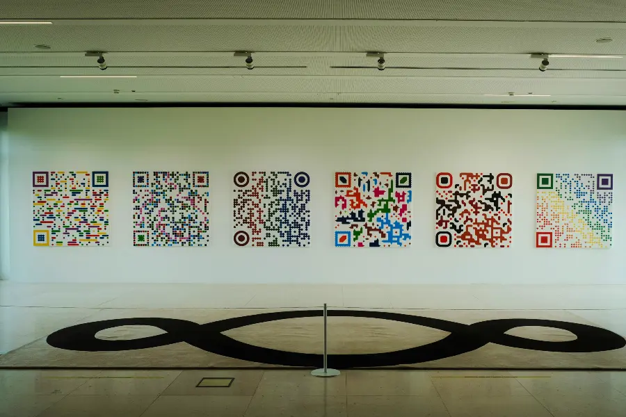 Will My Custom-Colored QR Code Scan on All Devices?